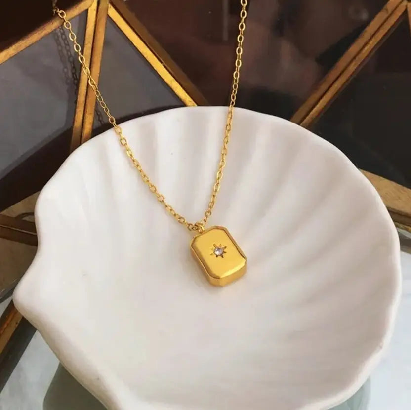 North Star Charm Golden Necklace