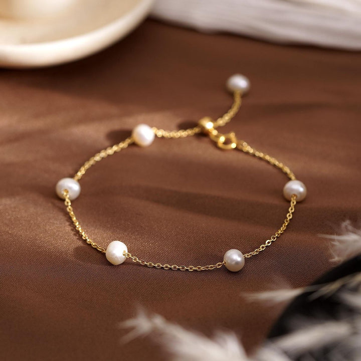 Timeless Elegant Pearl Chain Bracelet