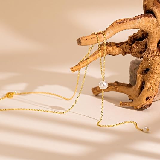 Elegant Golden Pearl Lariat Necklace