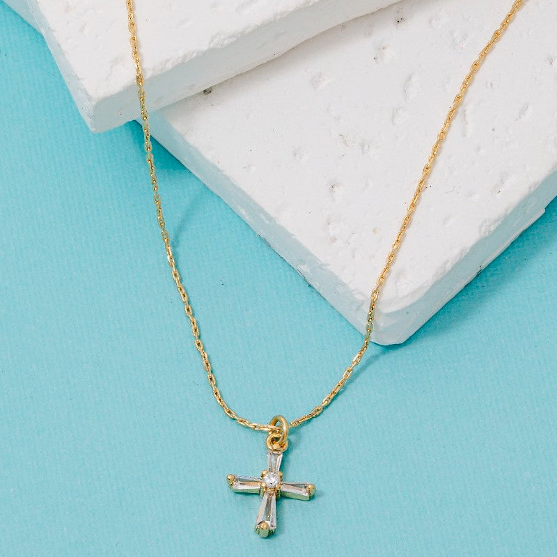 Dainty Cross Pendant Necklace