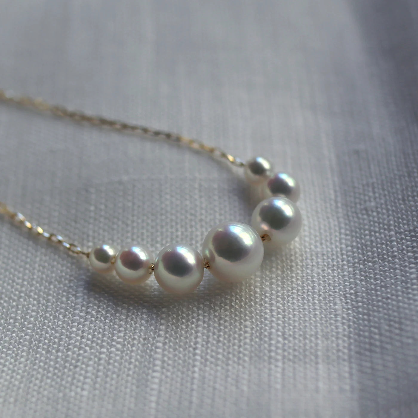 Graduated Pearl Chain Necklace