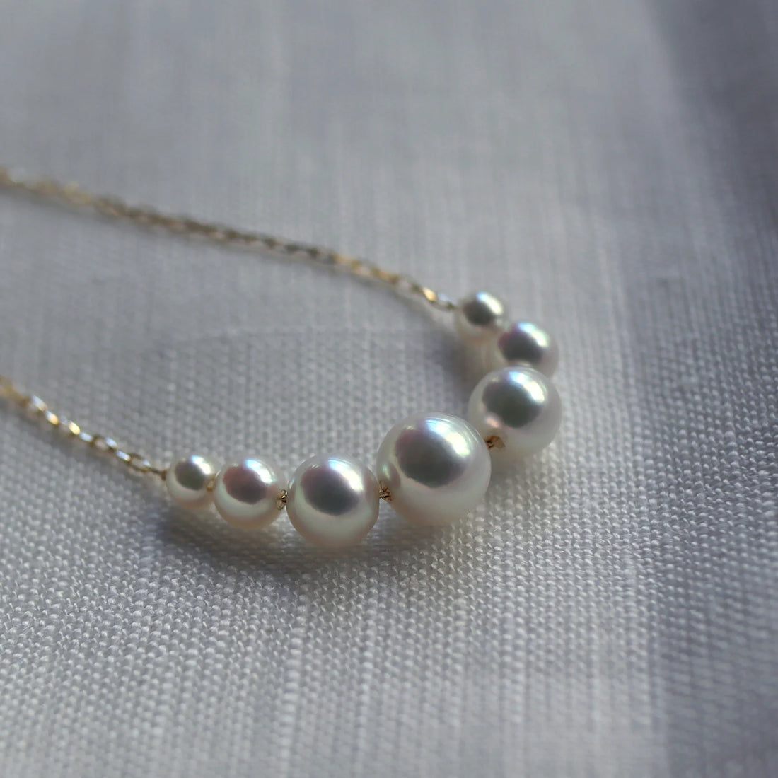 Graduated Pearl Chain Necklace