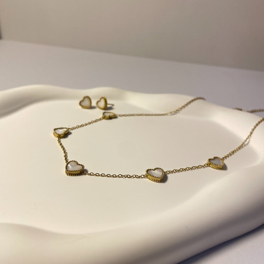 Golden Chain Black Heart & White Heart Pendant Necklaces