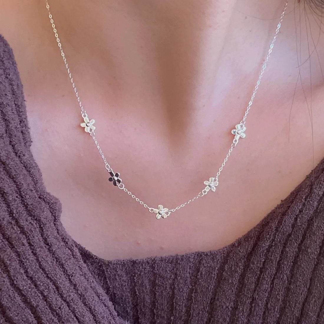 Elegant Silver Flower Charm Necklace