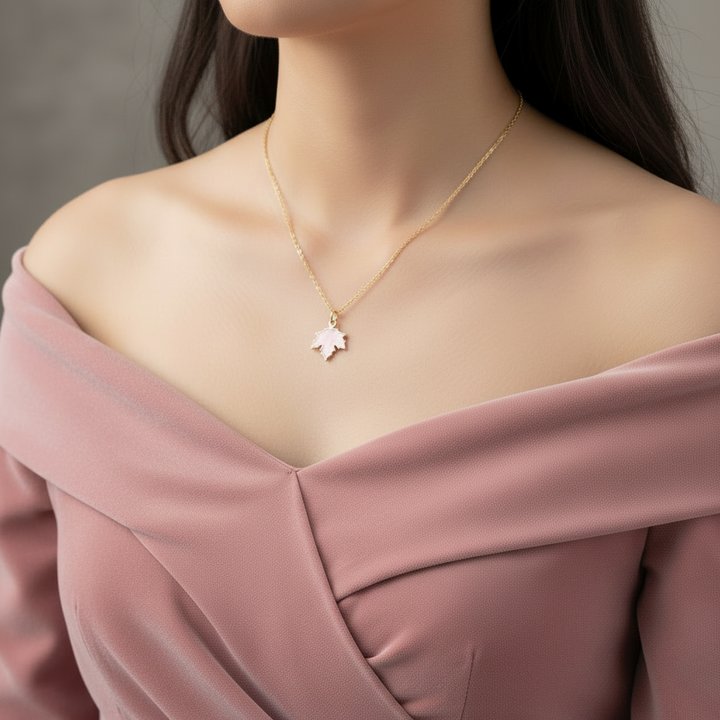 Pretty Maple Leaf Charm Pendant Necklace