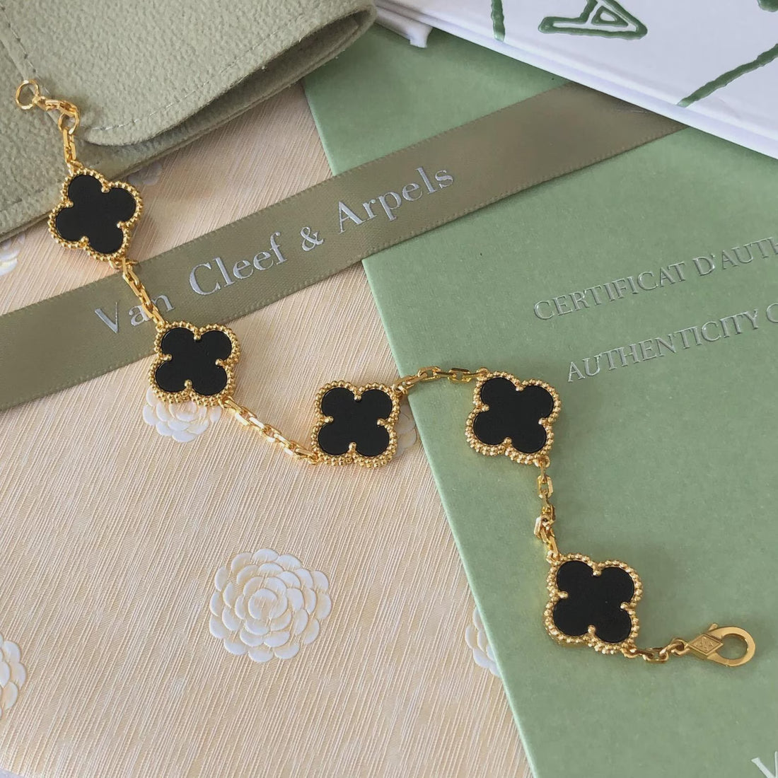 Four Leaf Clover Bracelet for Women