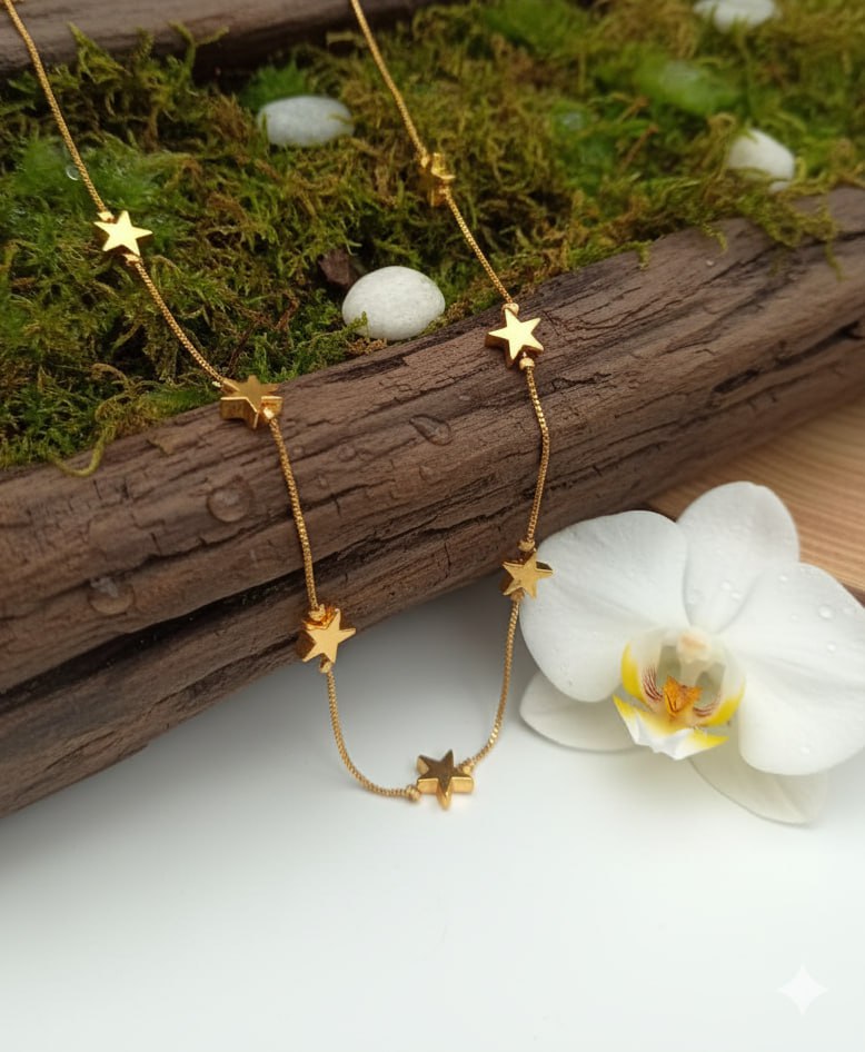 Dainty Golden Star Chain Necklace
