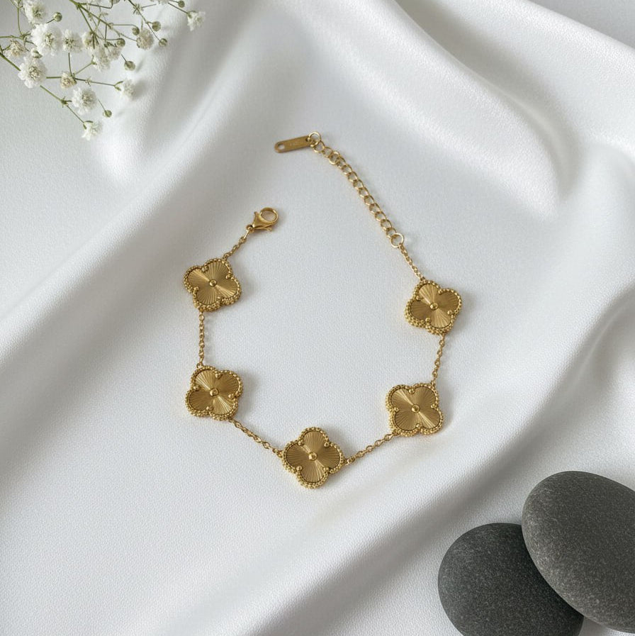 Four Leaf Clover Bracelet for Women